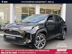 Toyota Yaris Cross - 1.5 Hybrid Executive 18 inch | Panoramadak | Half leder | Parkeersensoren rondom
