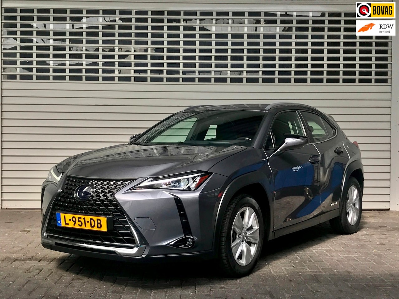 Lexus UX - 250h Business Line Pro 250h Business Line Pro - AutoWereld.nl