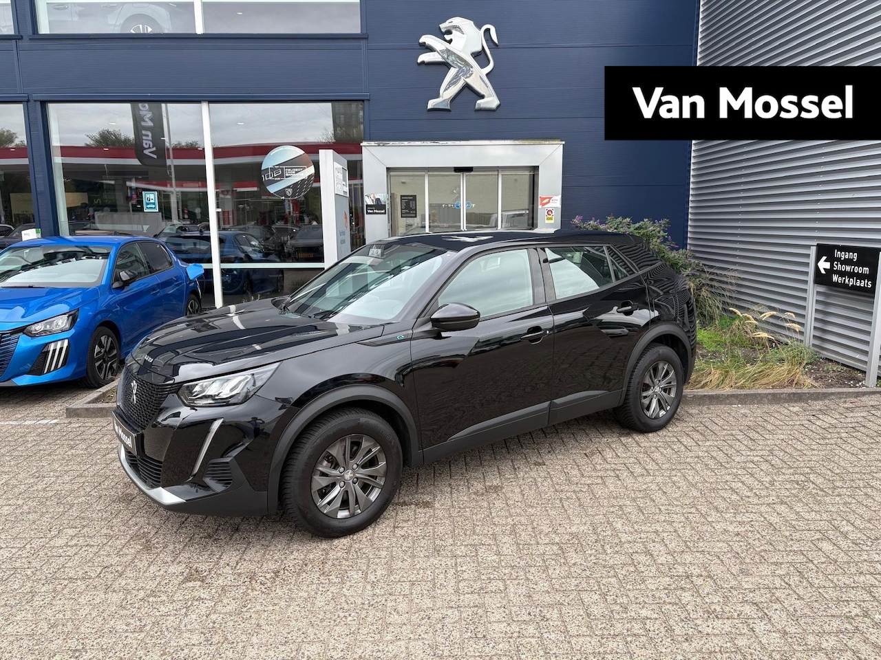 Peugeot e-2008 - EV Active Pack 50 kWh - AutoWereld.nl