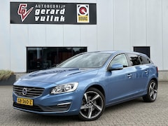 Volvo V60 - 1.6 T3 Momentum EX BPM EXPORT NAV CRUISE TREKHAAK