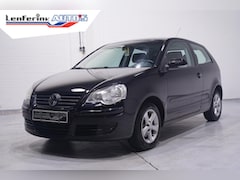 Volkswagen Polo - 1.2-12V Comfortline airco stereo 14"-lmv elektrisch-pack metallic-lak centrale-vergrendeli