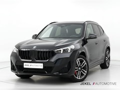 BMW X1 - sDrive18i M-Sport Pro, Panoramadak, 19" LM velgen, Key less. Apple Carplay, enz