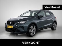 SEAT Arona - 1.0 TSI Style Business Intense Climate Control/ Navigatie/ Stoelverwarming/ Apple Carplay/