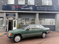 Mercedes-Benz 190-serie - 2.0 Bj 1988 Automaat Uniek Schuurvonds moet gezien worden