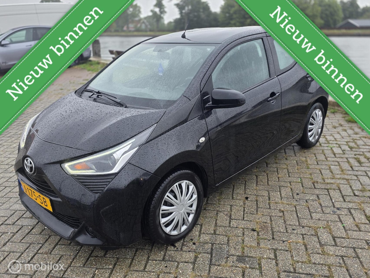 Toyota Aygo - 1.0 VVT-i x-fun 1.0 VVT-i x-fun - AutoWereld.nl
