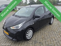 Toyota Aygo - 1.0 VVT-i x-fun