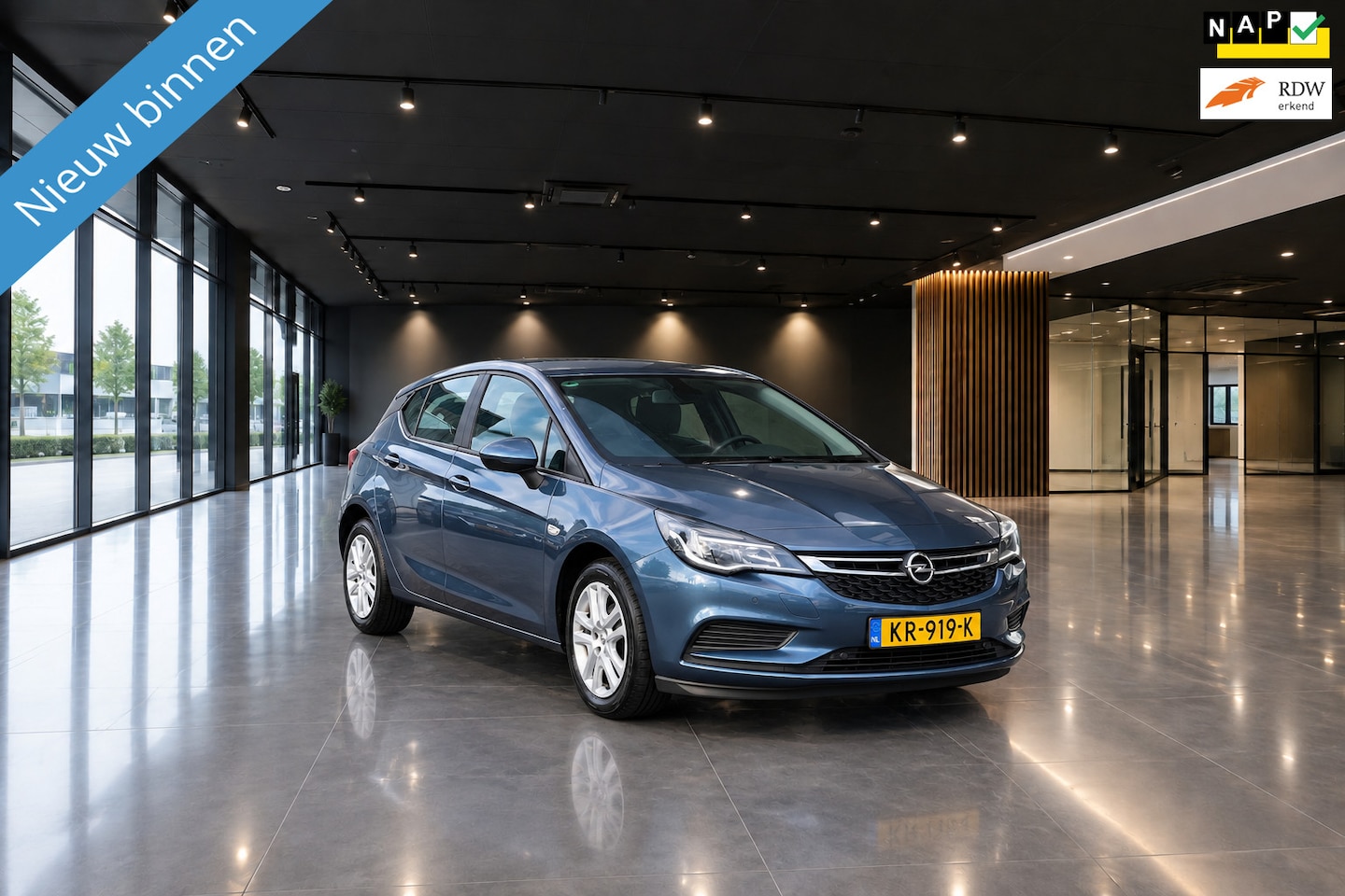 Opel Astra - 1.0 EDITION 5DRS BJ016 AIRCO NAVI - AutoWereld.nl