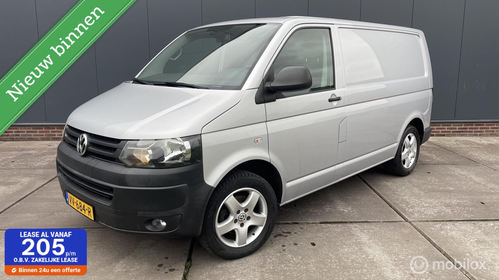 Volkswagen Transporter - 2.0 TDI L1H1 Comfortline 2.0 TDI 150pk L1H1 Comfortline - AutoWereld.nl