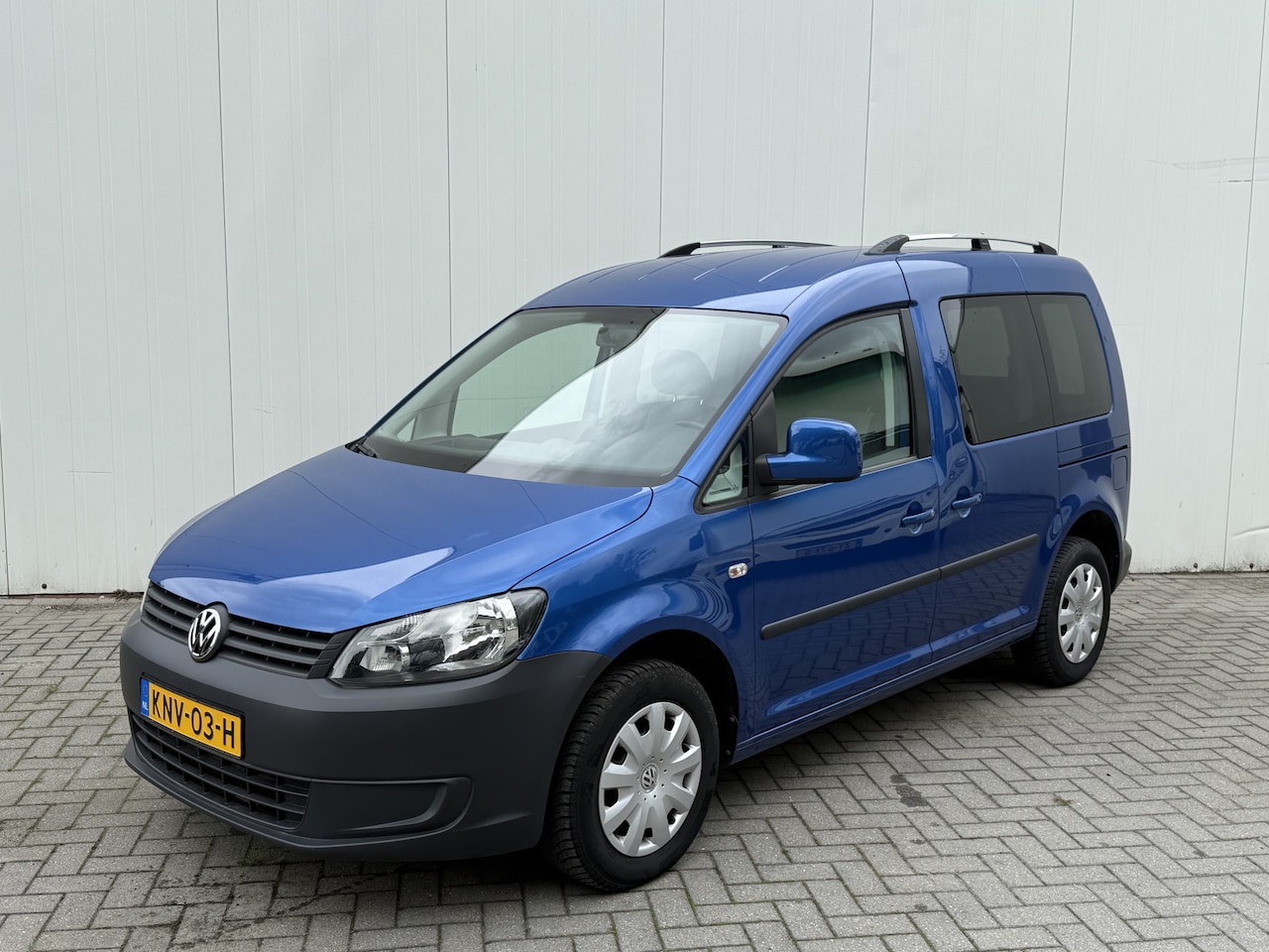 Volkswagen Caddy - TSI Rolstoelauto 3+1 - XXL Bodemverlaging - 1 Eigenaar - Topstaat - Rolstoelvervoer - AutoWereld.nl