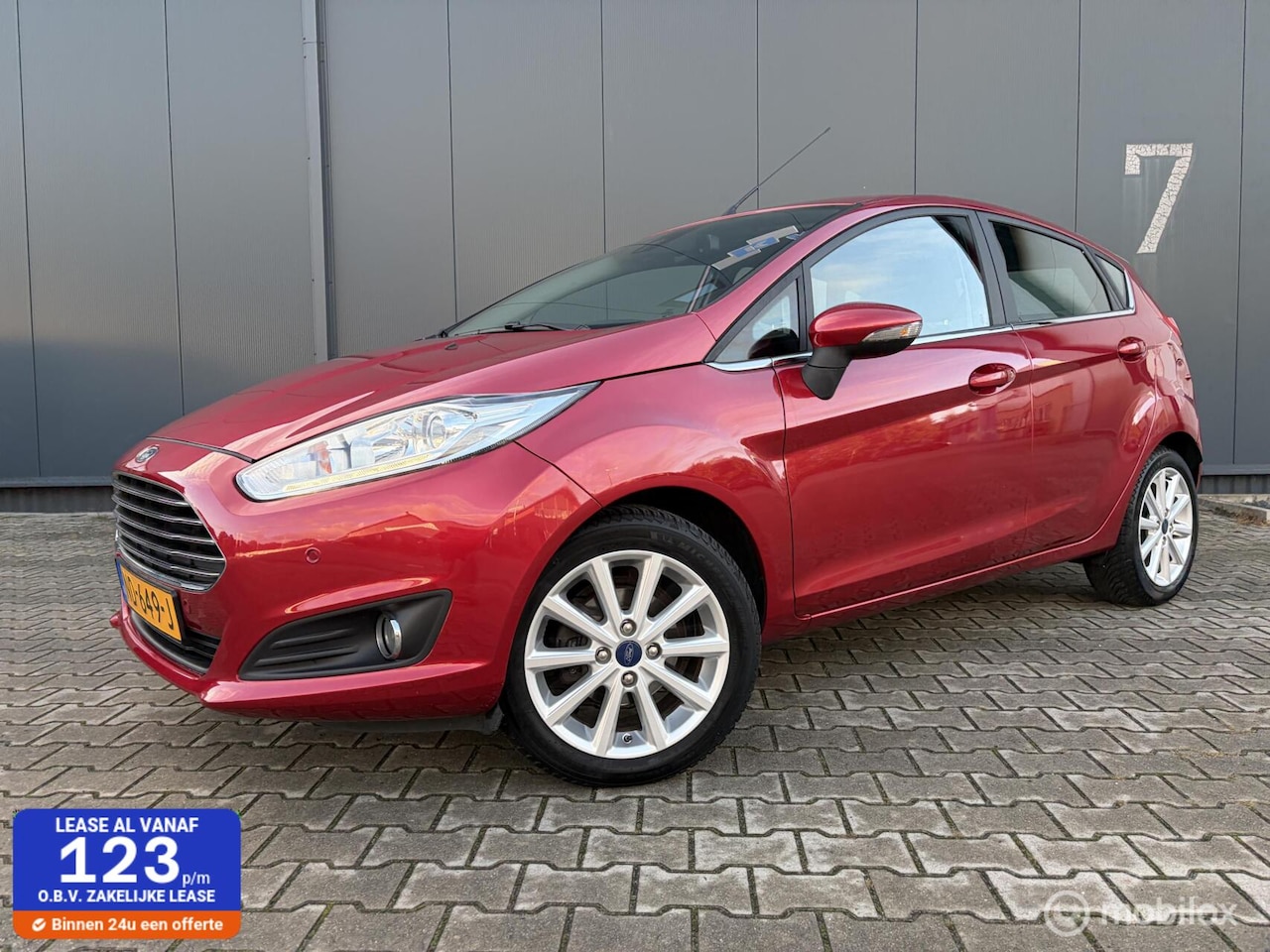 Ford Fiesta - 1.0 EcoBoost Titanium Nieuwe Distributieriem - AutoWereld.nl