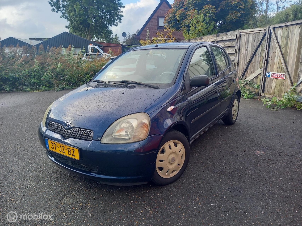 Toyota Yaris - 1.3-16V VVT-i Luna/ Airco / NAP / 5deurs - AutoWereld.nl