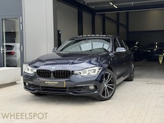 BMW 3-serie - 320i M-Sport|Pano|Leder|Memory|Camera|Carplay
