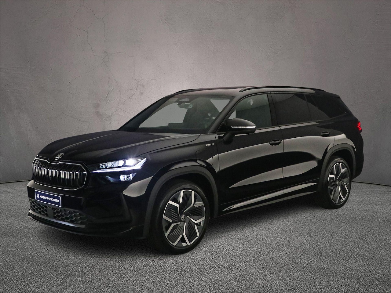 Skoda Kodiaq - 1.5 TSI PHEV Sportline Business 204pk DSG Automaat, Trekhaak, Panoramadak, Stoelverwarming - AutoWereld.nl