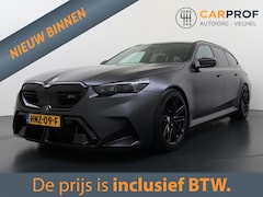 BMW 5-serie Touring - M5 NL Auto | BTW | Keramische remmen | Akrapovic | onderhoudscontract | Pano | Trekhaak |
