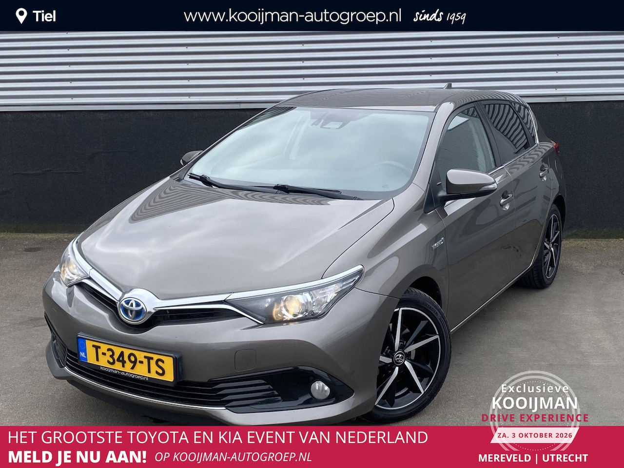 Toyota Auris - 1.8 Hybrid Dynamic Navigatie, achteruitrij camera, cruise control, keyless entry- & start, - AutoWereld.nl