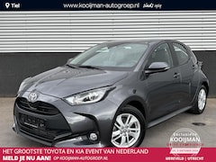 Toyota Yaris - 1.5 Hybrid 115 Business Plus Parkeersensoren voor + achter, Stoelverwarming & Stuurwiel ve