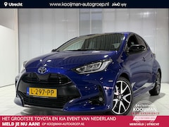 Toyota Yaris - 1.5 Hybrid Executive Parkeersensoren V+A , HUD , Stoelverwarming , Camera , JBL Geluidsyst