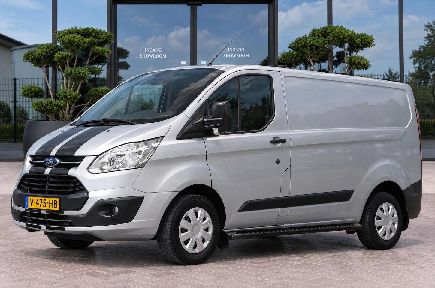 Ford Transit Custom - 290 2.0 TDCI L1H1 Ambiente | AIRCO | CRUISE - AutoWereld.nl