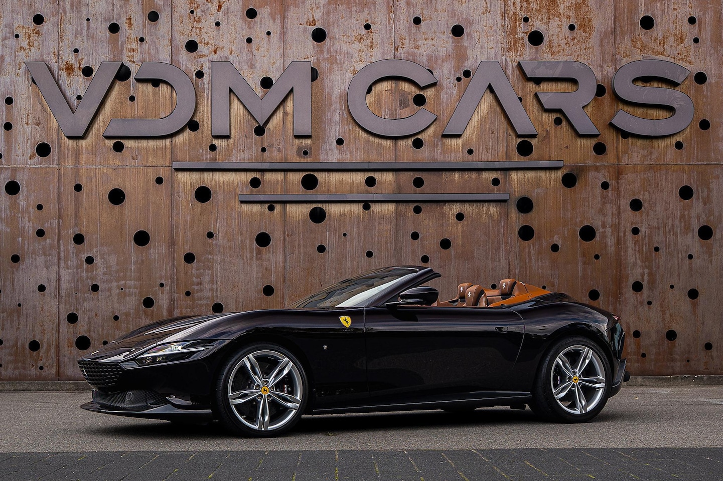 Ferrari Roma Spider - 3.9 V8 | Ferrari Special Colour | ADAS | Carbon | Stoelventilatie | 360 | P. Display | Sma - AutoWereld.nl