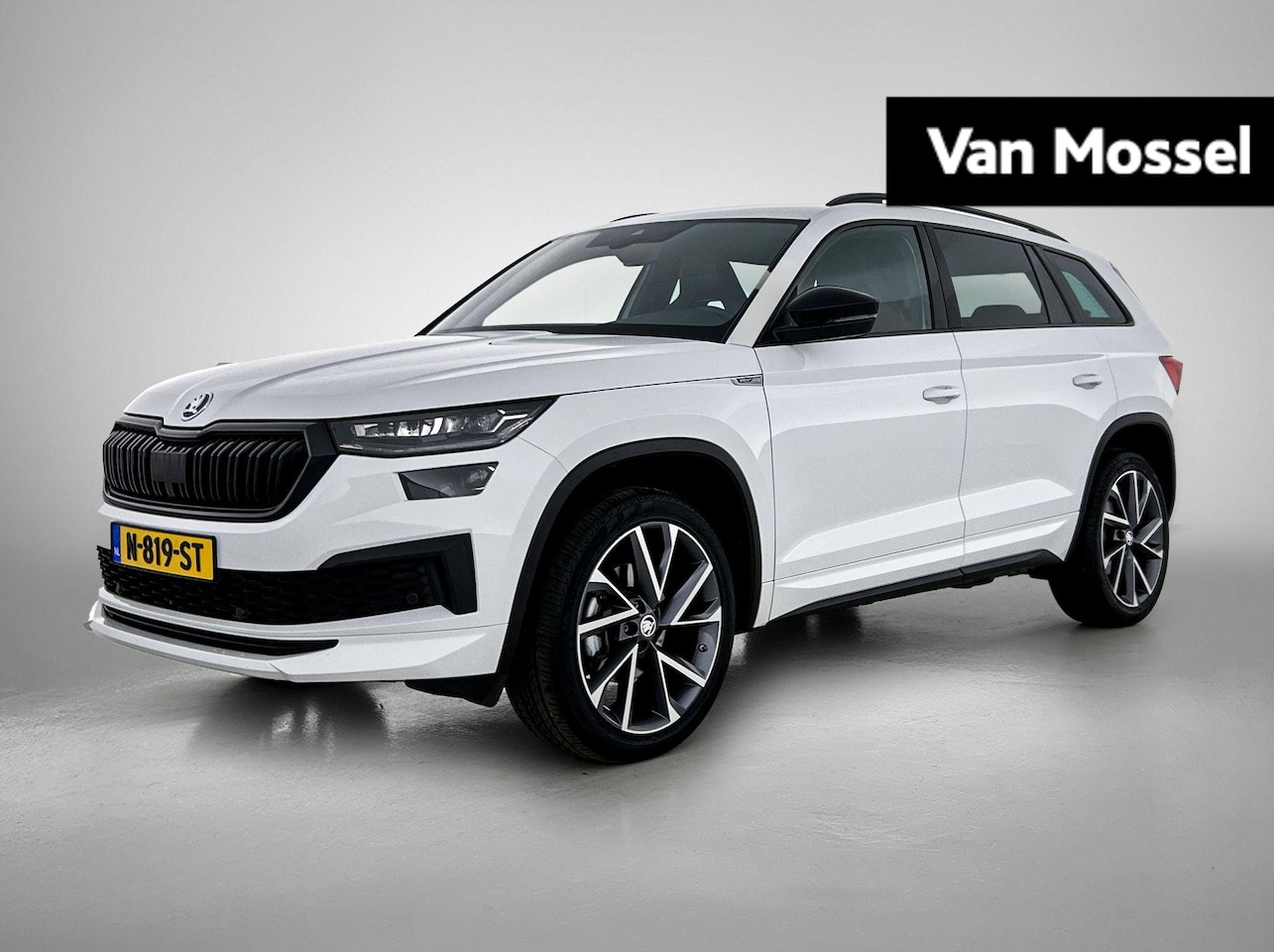 Skoda Kodiaq - 1.5 TSI Sportline Business | NAVIGATIE | VIRTUAL COCKPIT | ACHTERUITRIJCAMERA | BLACK OPTI - AutoWereld.nl