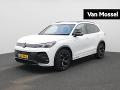 Volkswagen Tiguan - 1.5 eHybrid R-Line 272 PK | Panoramadak | Blackline | Navigatie | Leder | Memory | Head Up
