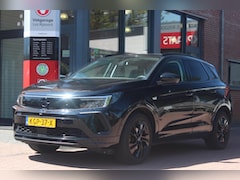 Opel Grandland - 1.2 Turbo *GS Line* | Carplay | Camera | Cruise & Climate Control | PDC | Privacy | Naviga