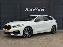 BMW 1-serie - 118i | Sportleder | Stoel + Stuurverwarming | Comfort Access | Live Cockpit Pro | Carplay
