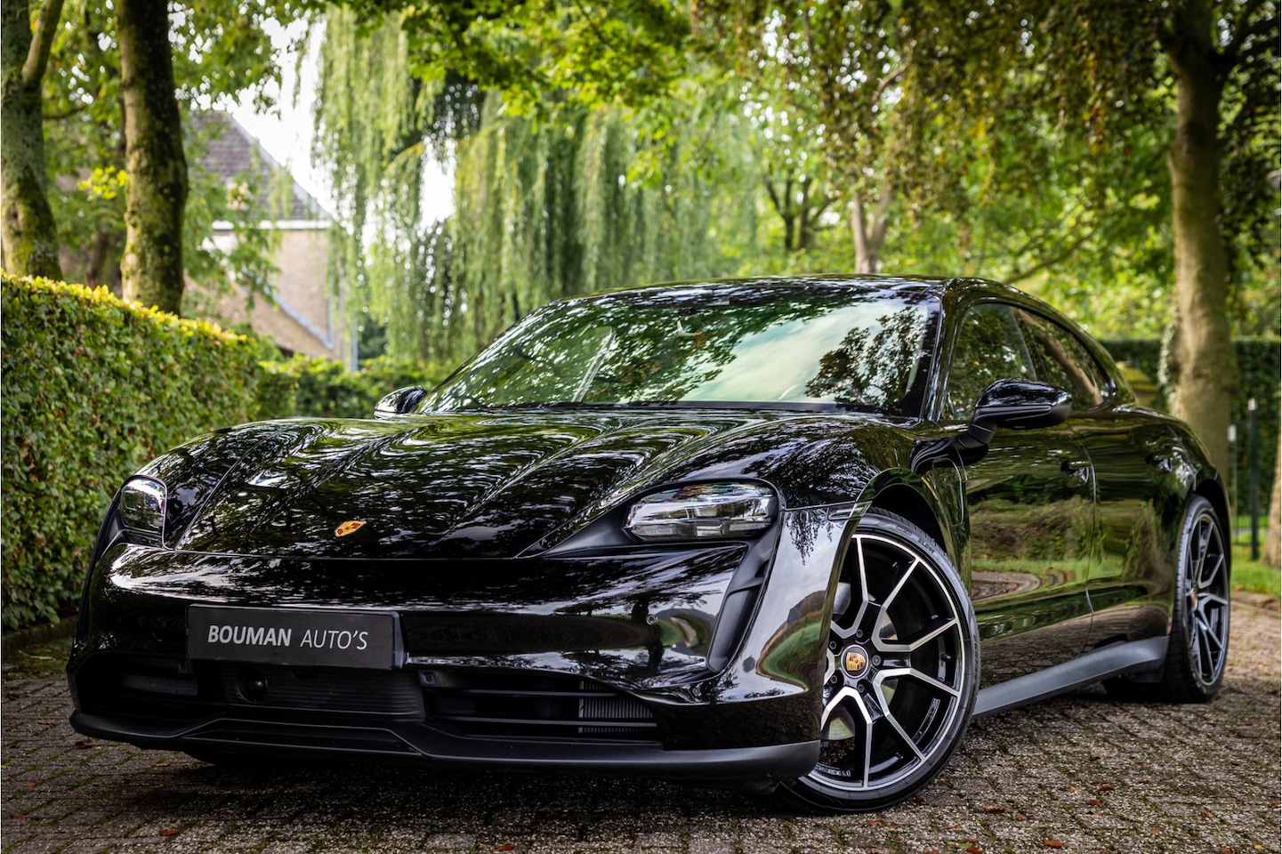 Porsche Taycan Sport Turismo - 4S Performance 93 kWh Sport Chrono Achterasbesturing Panorama Adaptive Cruise - AutoWereld.nl