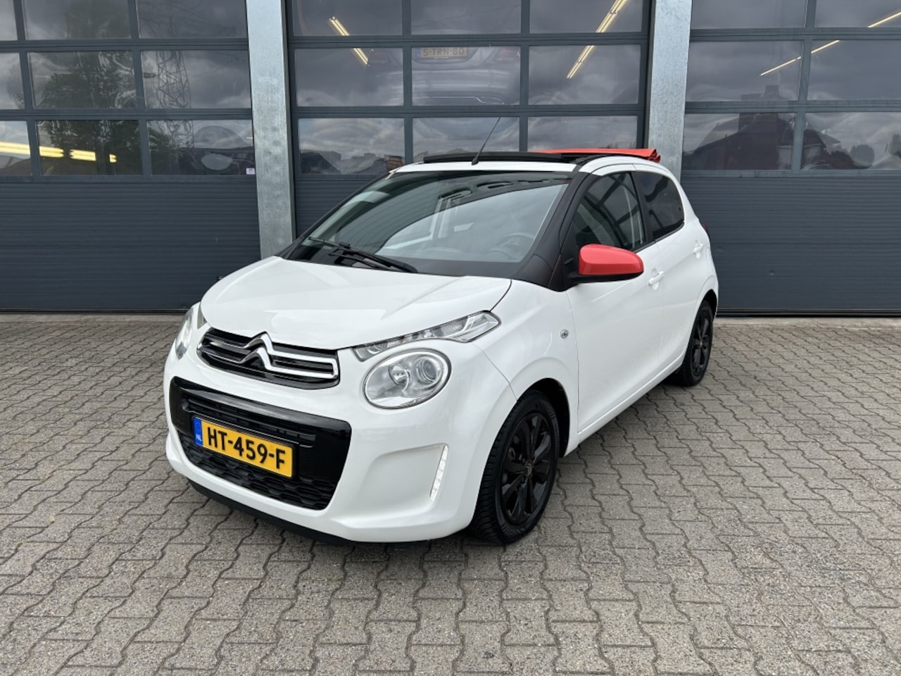 Citroën C1 - 1.0 VTi 68PK ETG 5D Airscape AIRSCAPE SHINE - AutoWereld.nl