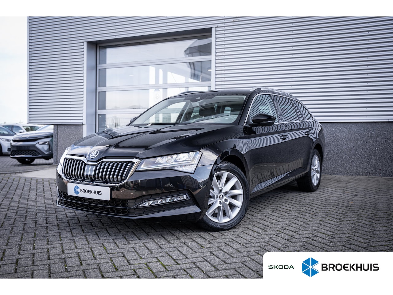 Skoda Superb Combi - 1.5 TSI ACT Business Edition | Airco (automatisch) | Cruise control adaptief | Trekhaak ui - AutoWereld.nl
