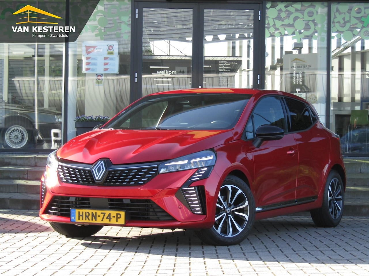 Renault Clio - 1.0 TCe 90pk GPF Techno / 9,3 Navigatie / 360 Camera / Cruise- Control Ad / Blindspot - AutoWereld.nl