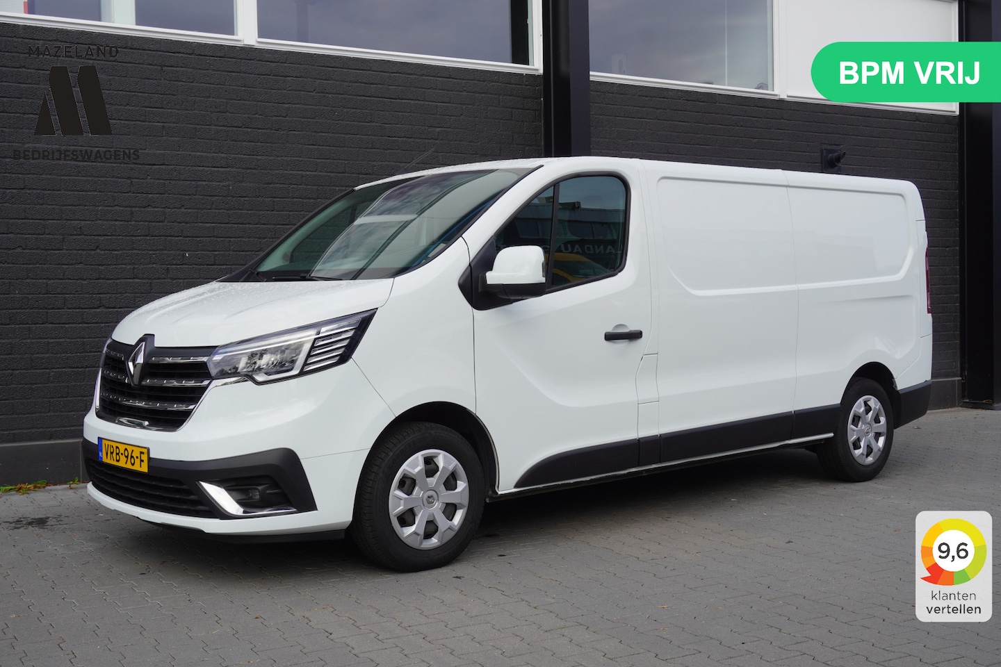 Renault Trafic - 2.0 dCi 110PK L2 EURO 6 - Airco - Navi - Cruise - €16.900,- Excl. - AutoWereld.nl