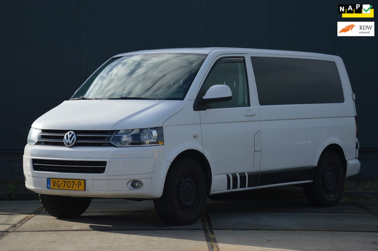 Volkswagen Transporter - 2.0 TDI L1H1 T800 84PK Euro 5 - AutoWereld.nl