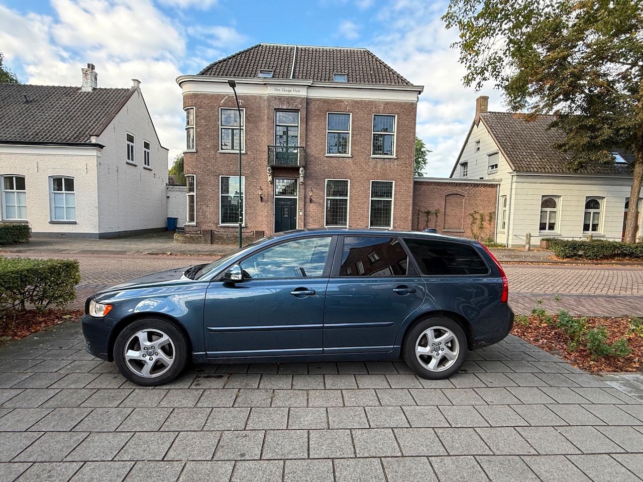 Volvo V50 - 1.6 Sport DEALER ONDERHOUDEN KOUDE AIRCO NIEUWE APK - AutoWereld.nl