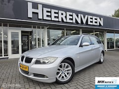 BMW 3-serie Touring - 320i High Executive