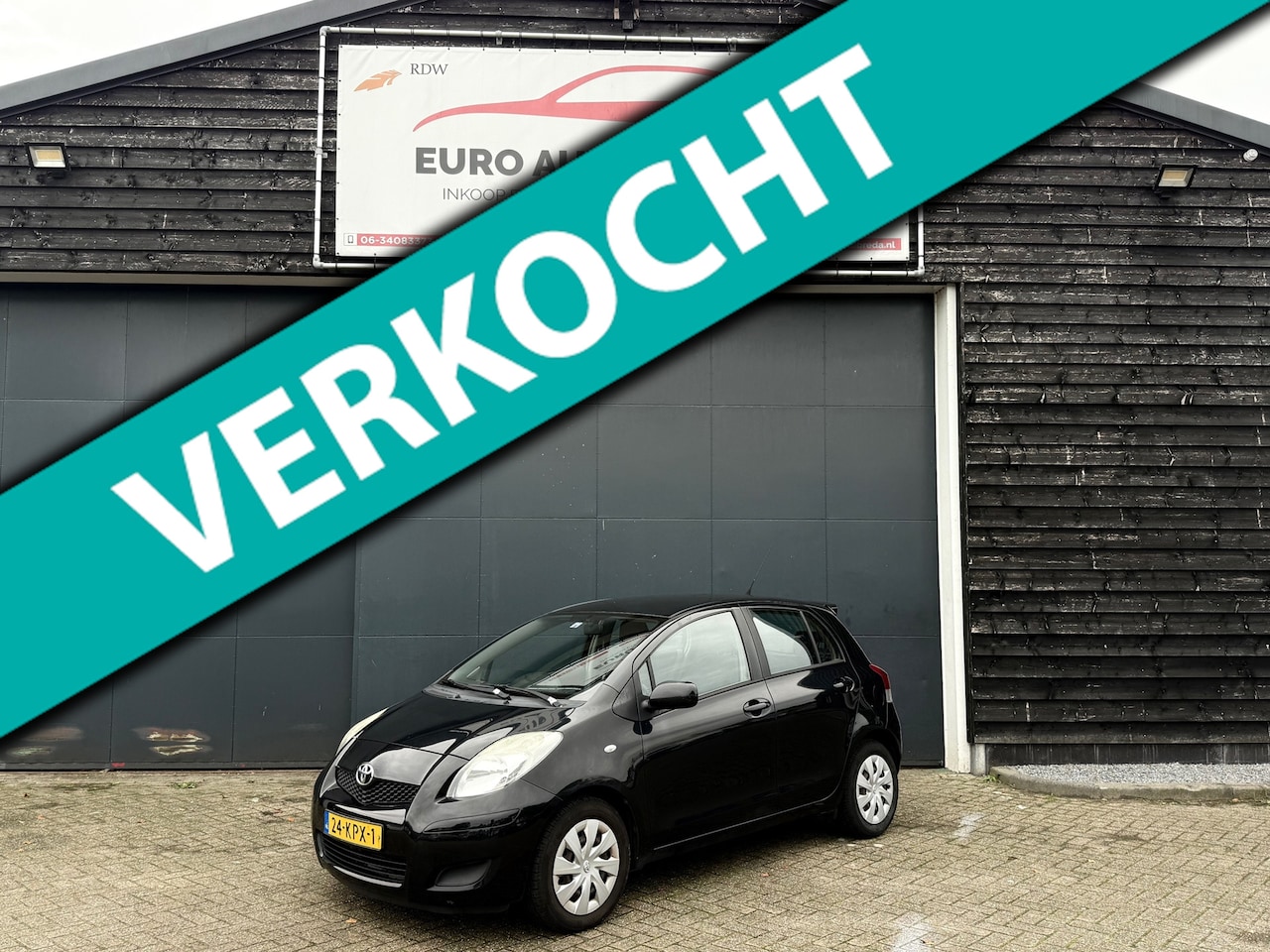 Toyota Yaris - 1.3 VVT-i Aspiration 1.3 VVTi Aspiration - AutoWereld.nl