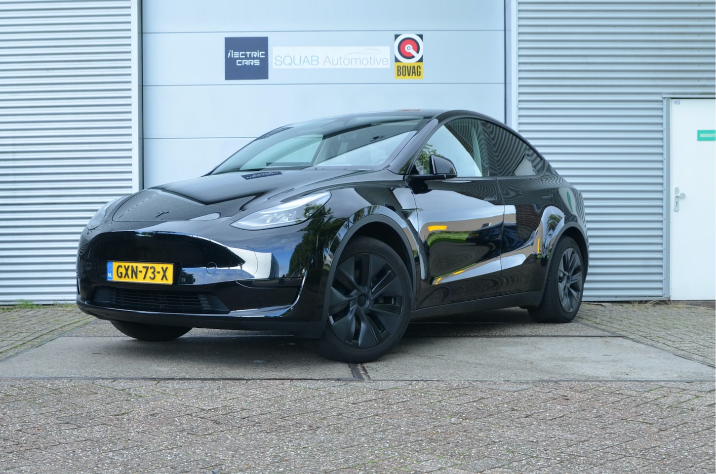 Tesla Model Y - Long Range RWD 75 kWh AutoPilot4.0 (FSD 99,- p/mnd) - AutoWereld.nl