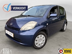 Daihatsu Sirion 2 - 1.0 12V Trend Elek.R 5Deurs Nieuwe Apk