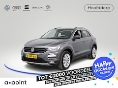 Volkswagen T-Roc - 1.0 TSI Style 110 PK | Navigatie | 17" LM velgen | Alarm | Privacy glas |