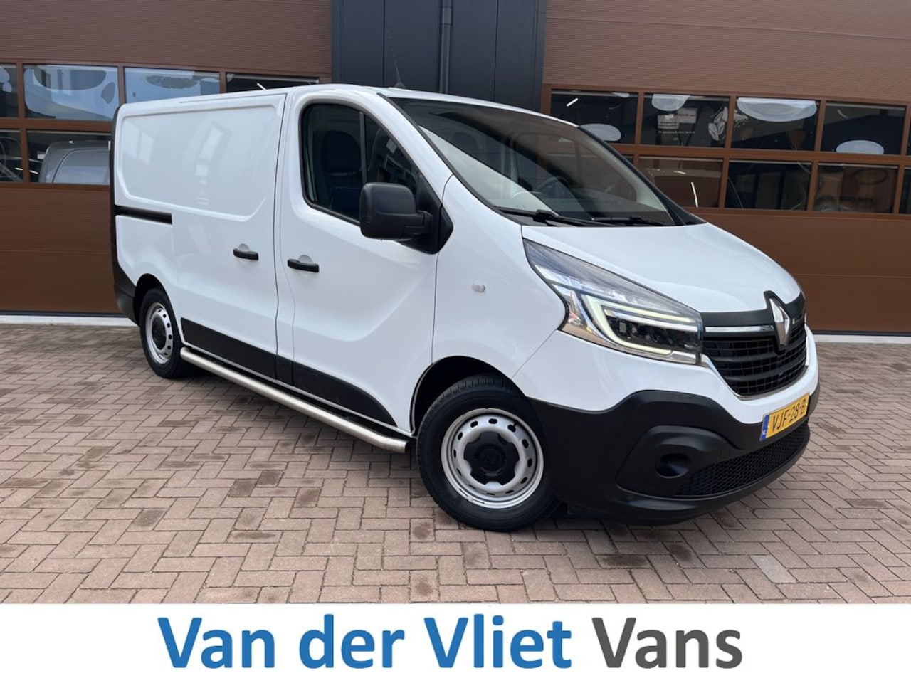 Renault Trafic - 2.0 dCi 145pk E6 Automaat Comfort 3p Lease €287 p/m, Airco, Navi Carplay, PDC, Led, Trekha - AutoWereld.nl