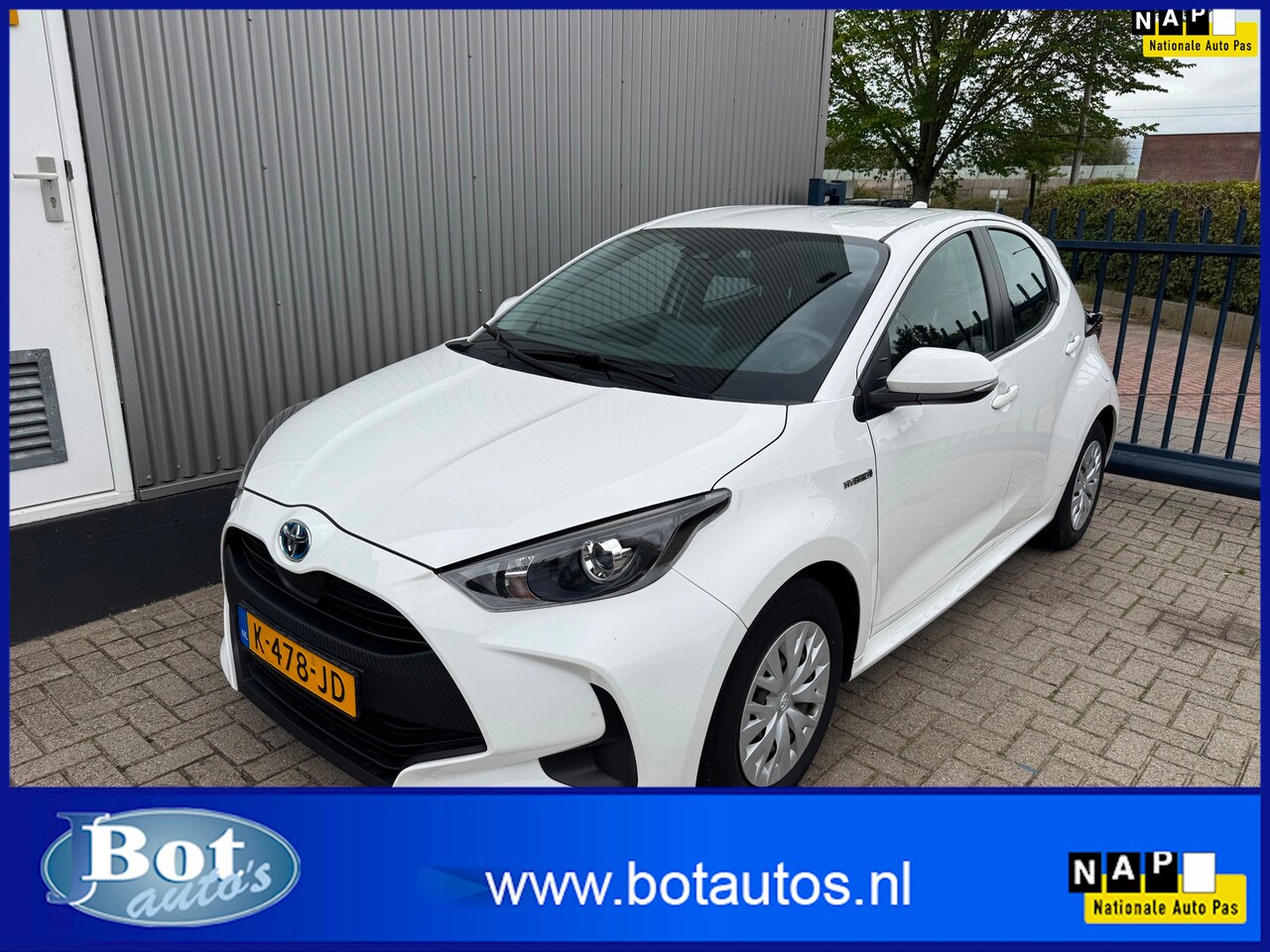 Toyota Yaris - 1.5 Hybrid Active AIRCO / CRUISE / ACHTERUITRIJCAMERA / 1e EIGENAAR / TOPSTAAT - AutoWereld.nl