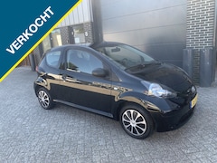 Toyota Aygo - 1STE EIGENAAR APK TOT 10/2027 1.0-12V