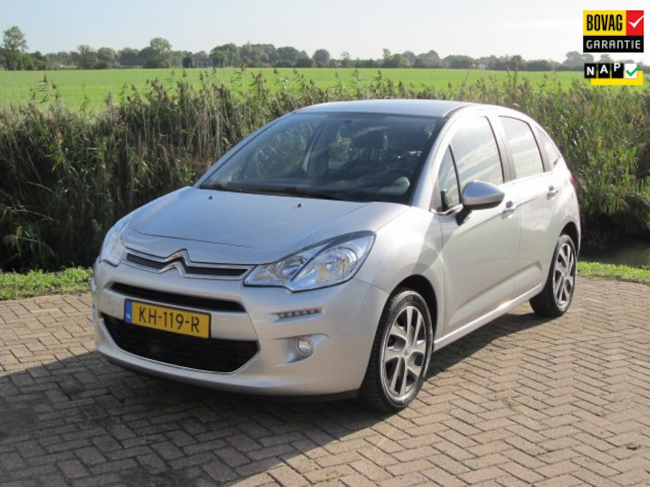 Citroën C3 - 1.2 PureTech Selection Automaat - AutoWereld.nl