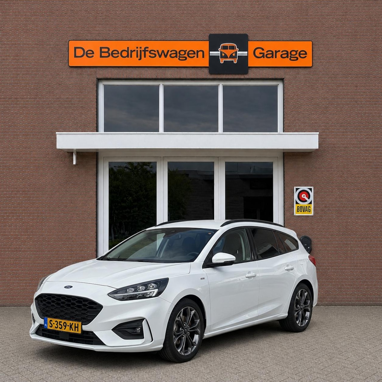 Ford Focus Wagon - 1.0 EcoBoost Hybrid ST Line Business 1.0 EcoBoost Hybrid ST Line Business - AutoWereld.nl
