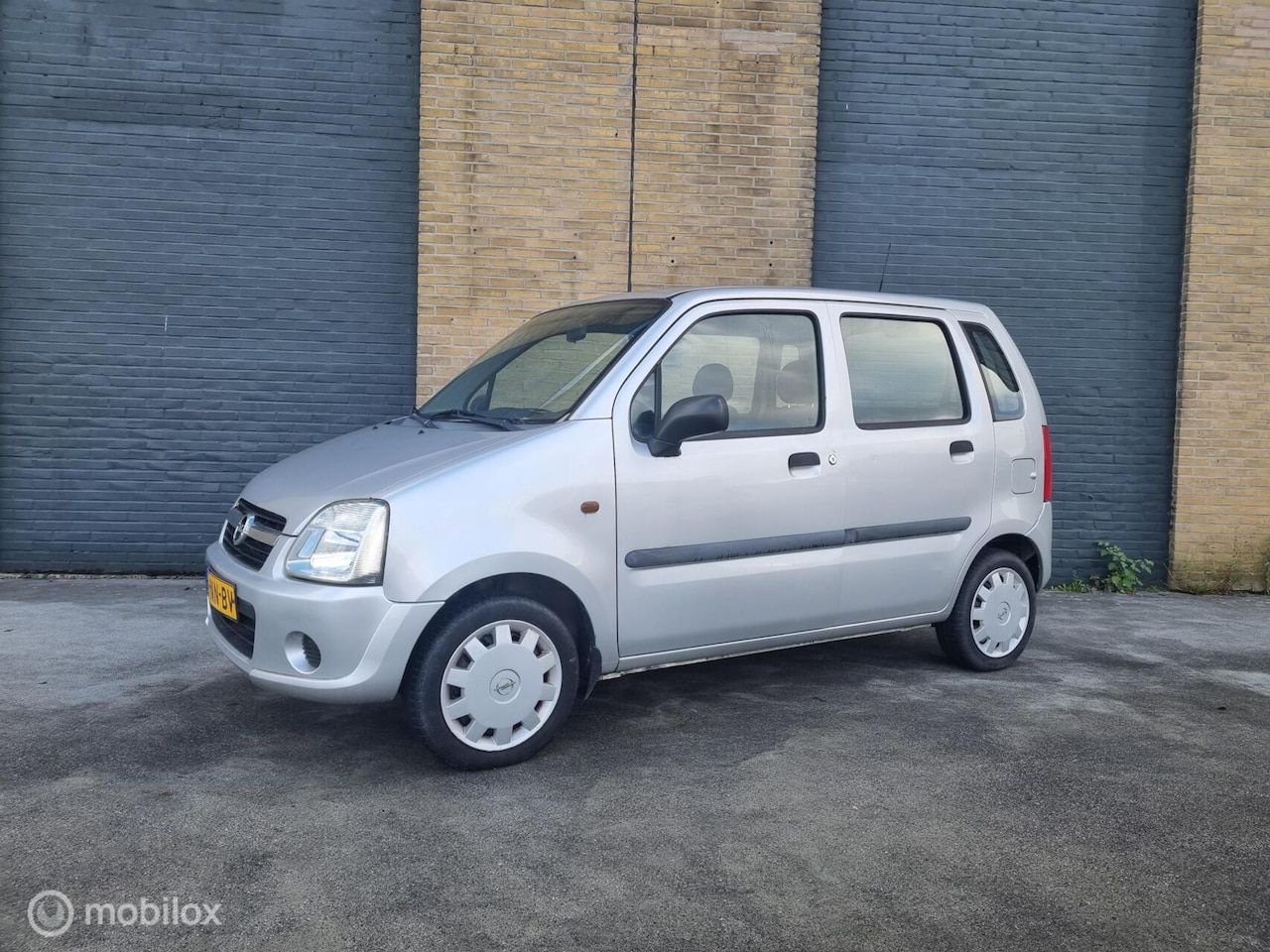 Opel Agila - 1.0-12V Essentia n.a.p hoge instap nwe apk - AutoWereld.nl