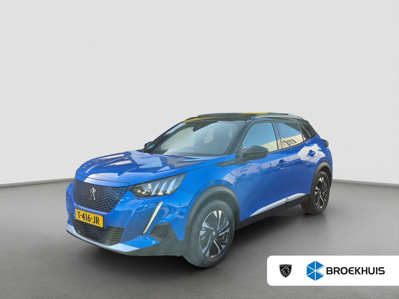 Peugeot e-2008 - EV GT 50 kWh 95,7% Soh | Panoramadak | Trekhaak afneembaar | Camera | Parkeersensoren | Fu - AutoWereld.nl