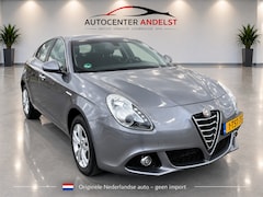 Alfa Romeo Giulietta - 1.4 T Distinctive Lusso, Aut, 170pk, Navi, Bluetooth, Pdc, Cruise/Climate ctrl, Geen impor