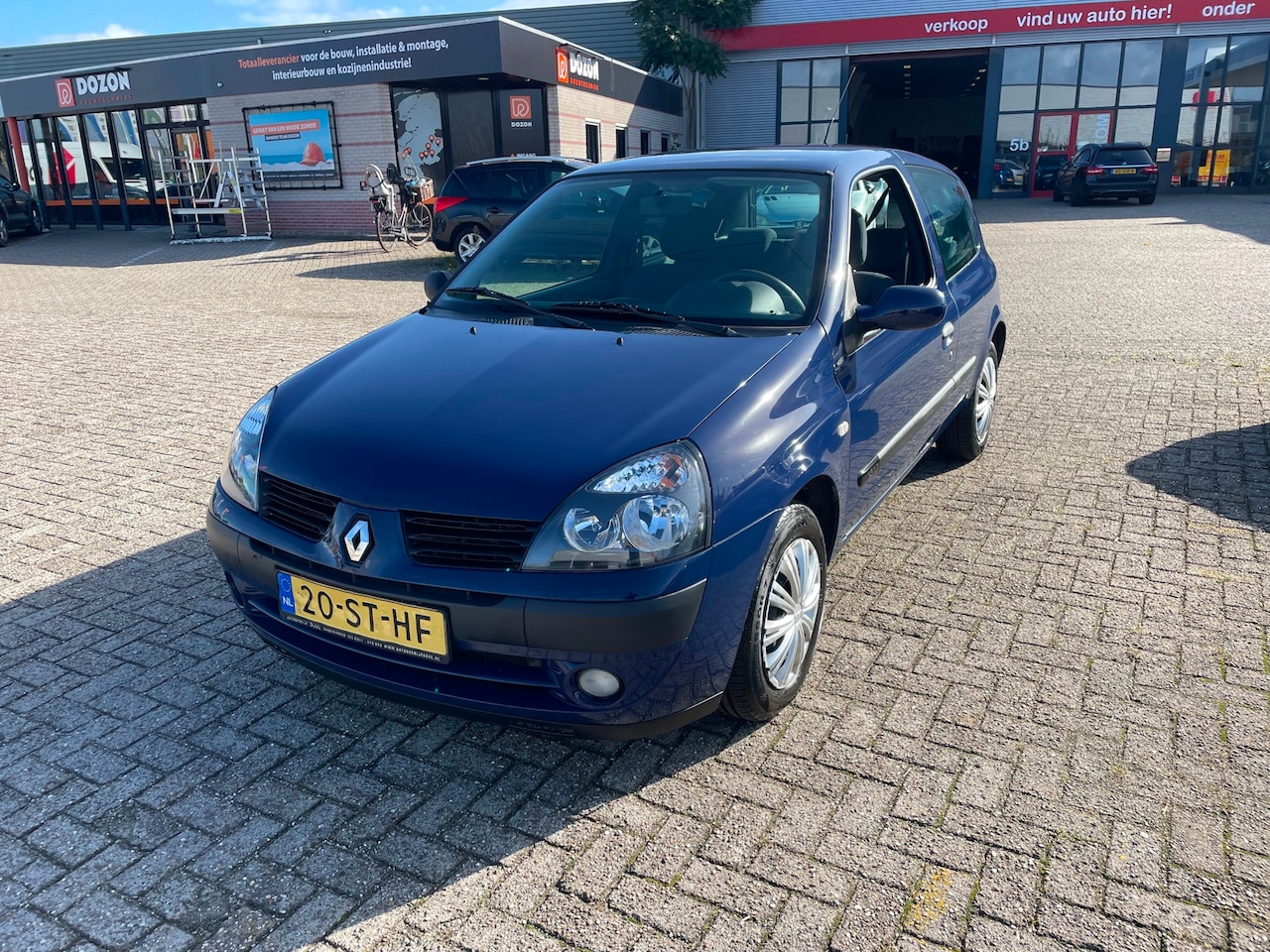 Renault Clio - 1.2-16V Campus 65000 km - AutoWereld.nl