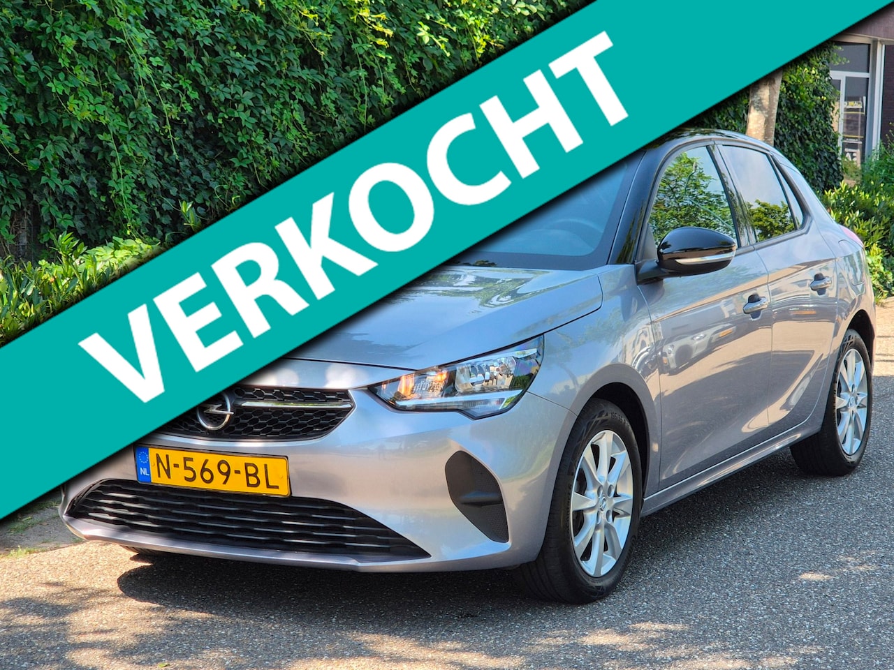 Opel Corsa - 1.2 Edition 2e EIG Facelift CarPlay Zwart dak ZEER NETTE NAP NL Cruise Control Sport 1.2 E - AutoWereld.nl