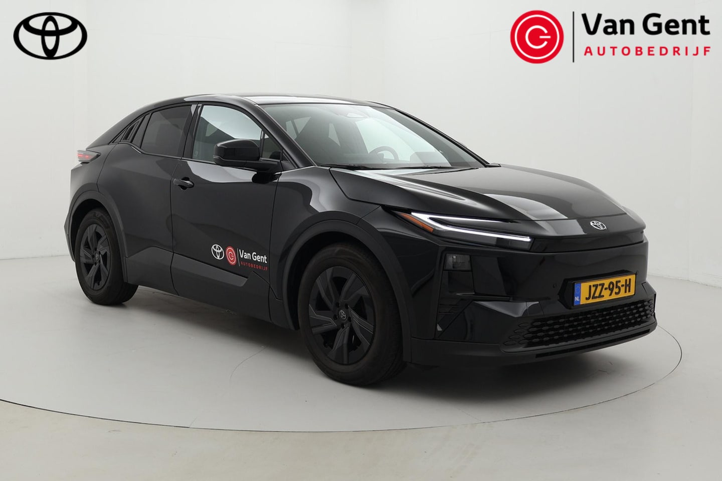 Toyota C-HR - First Edition 77 kWh | Warmtepomp | Dodehoek detectie | Matrix LED | Stoel-/stuurverwarmin - AutoWereld.nl